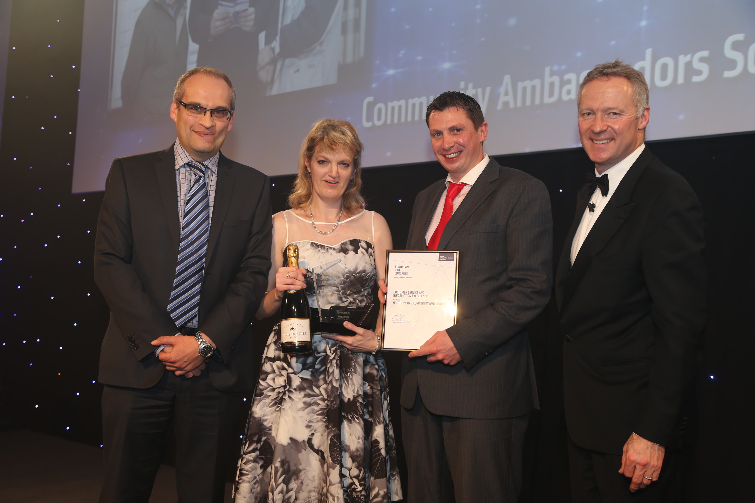 Community ambassadors win EU Rail Congress award